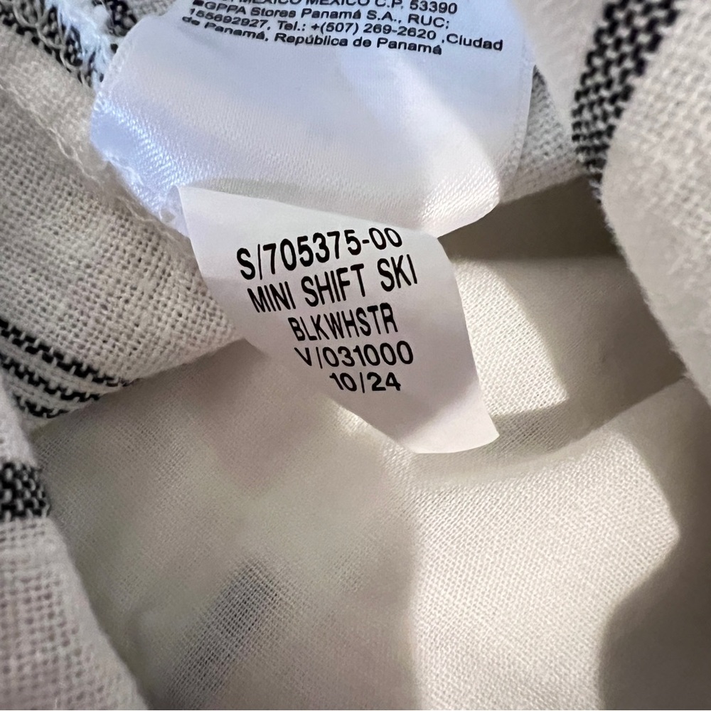 Old Navy NWT Black and White Vertical Stripe Mini Shift Skirt  Womens Size M - Picture 10 of 10